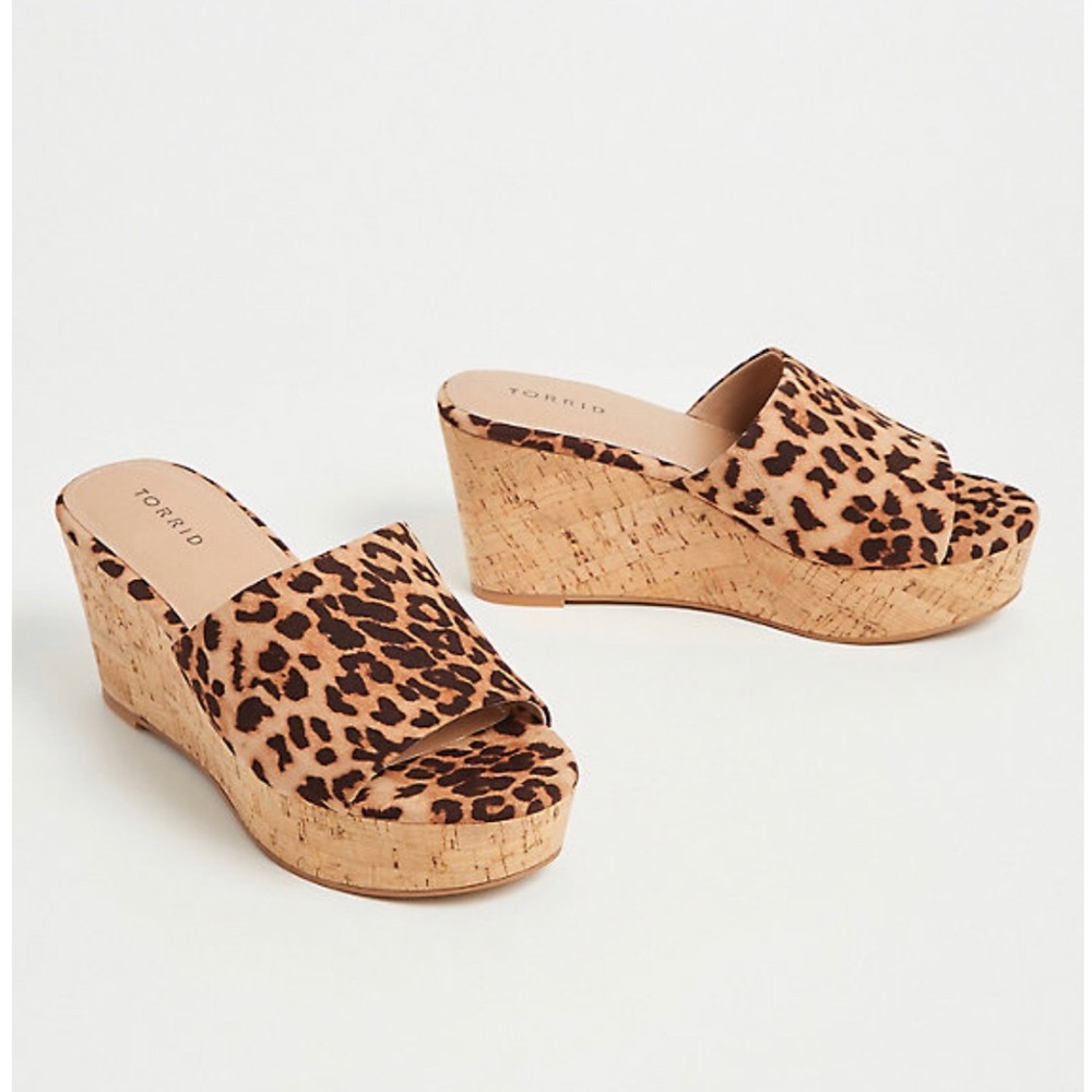 Torrid LEOPARD PLATFORM SLIDE (WW) 6 sold out